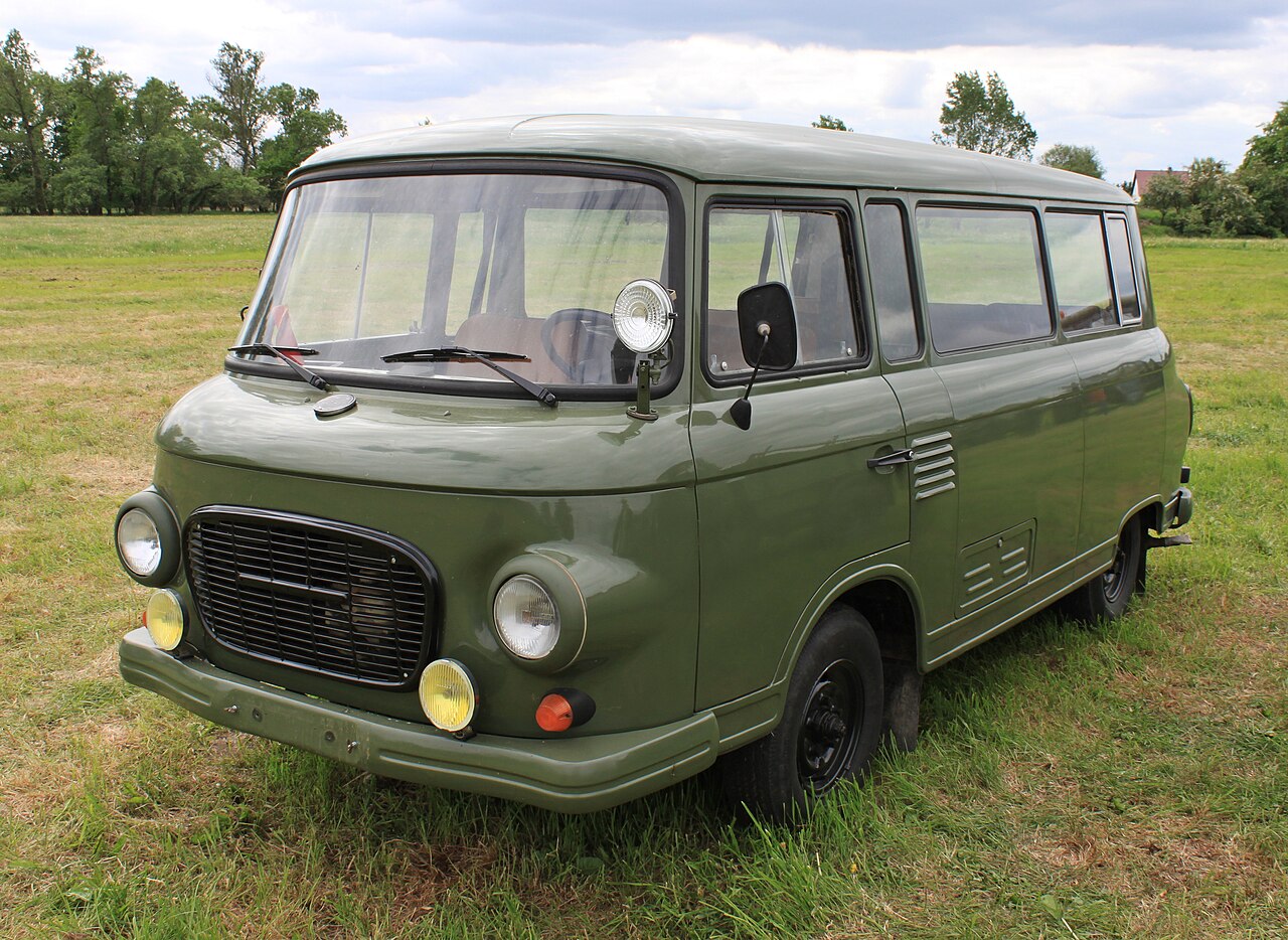 Barkas B1000