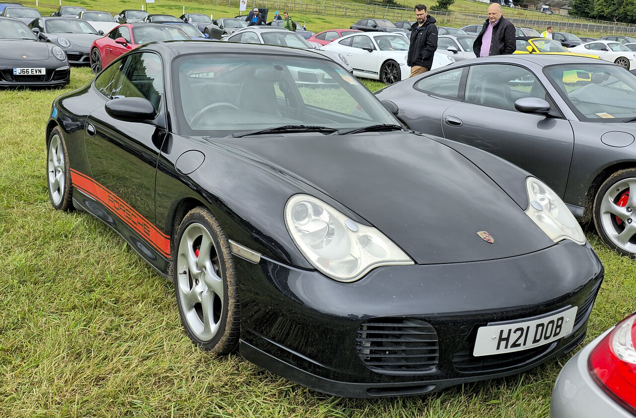 Porsche 911 Carrera S 3.6 996
