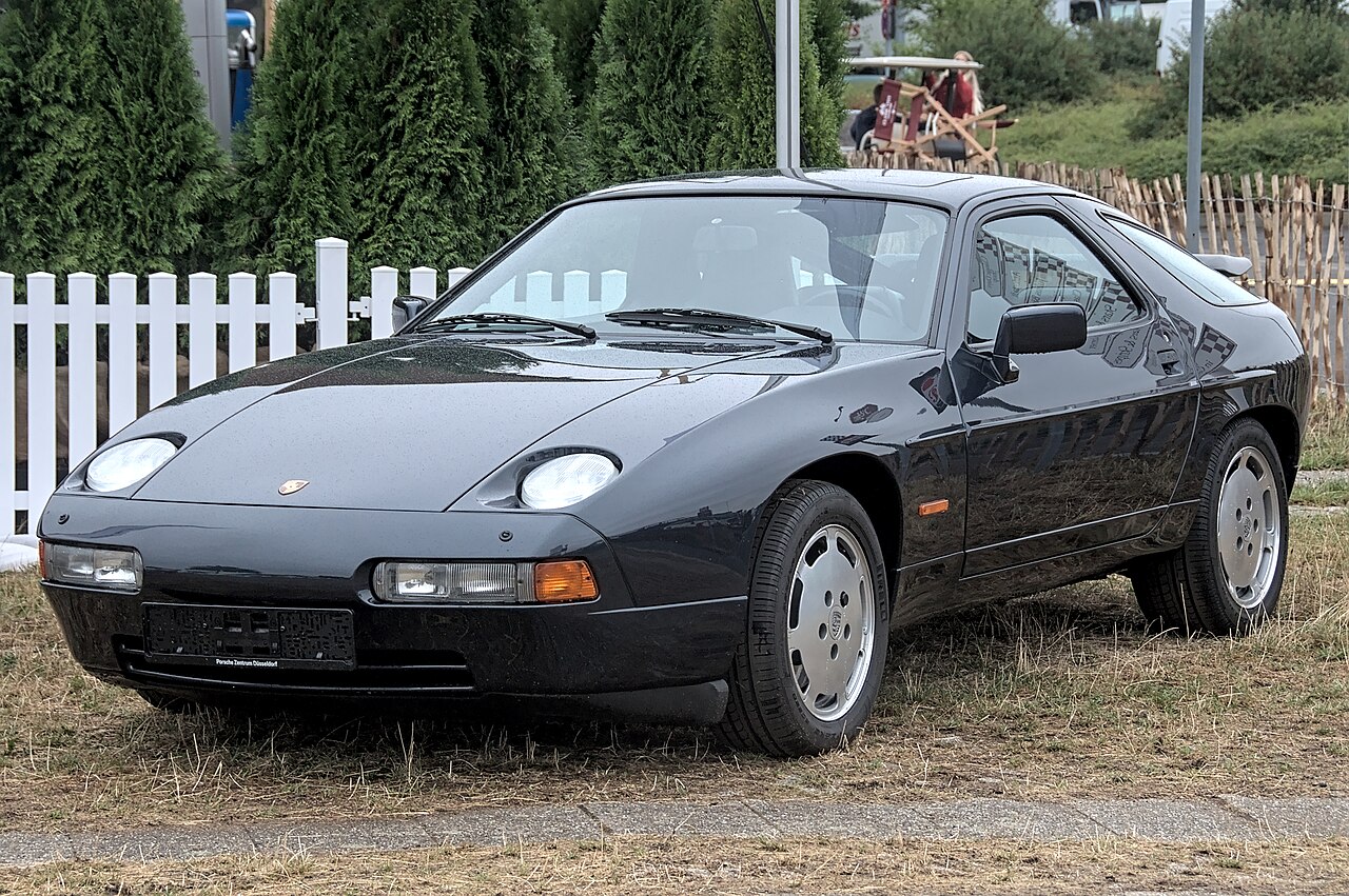 Porsche 928 4.5 V8