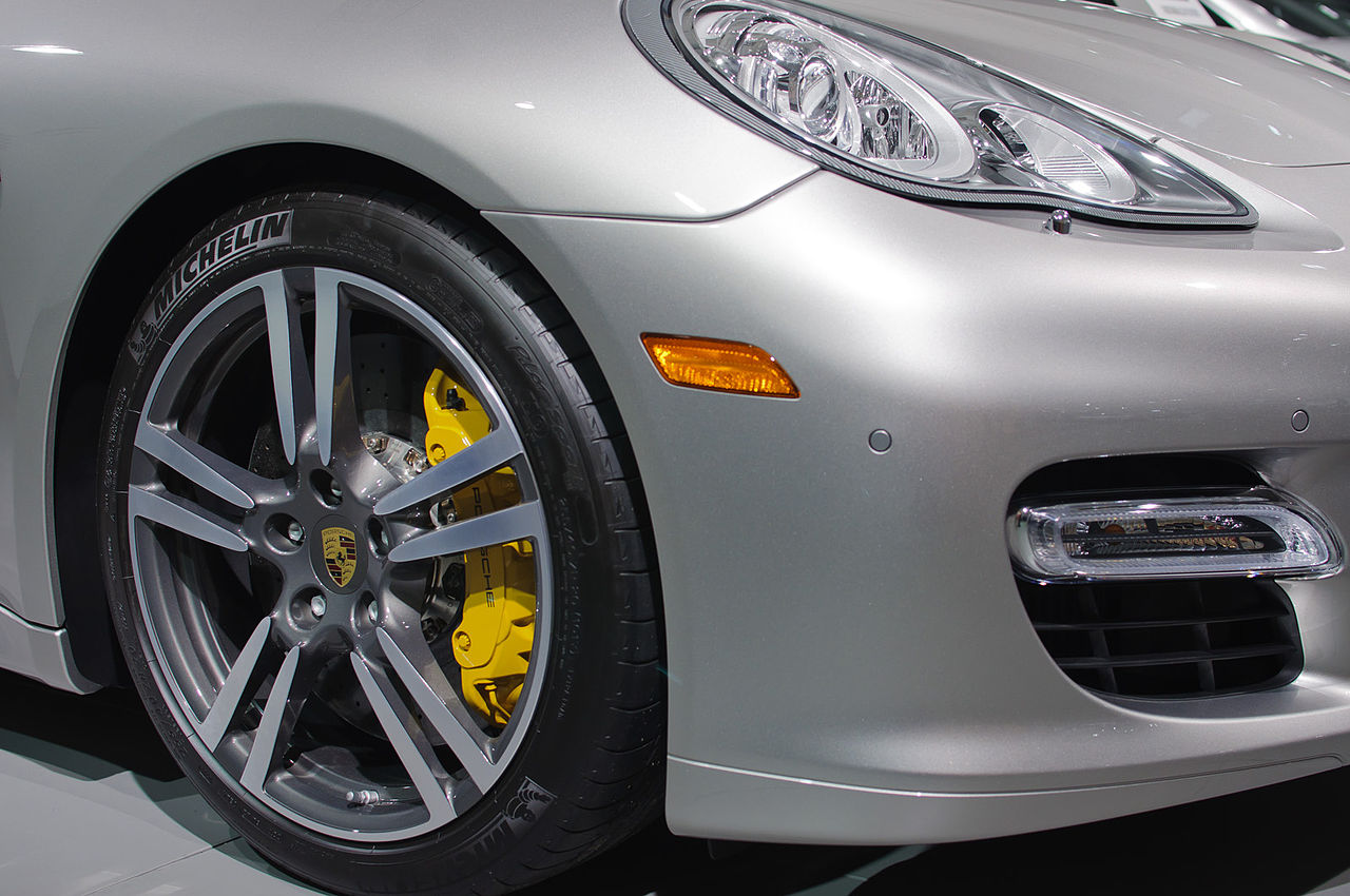 Porsche Panamera Turbo S 4.8 V8
