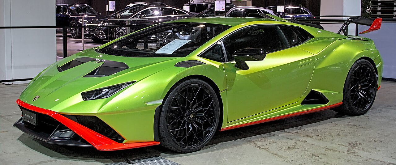 Lamborghini Huracán STO 5.2 V10