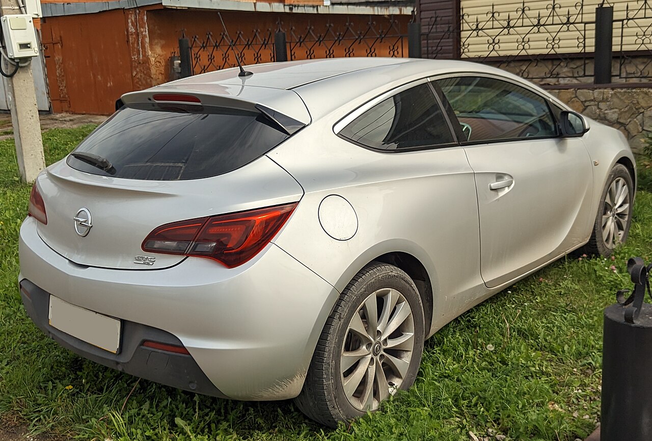Opel Astra J OPC 2.0 Turbo