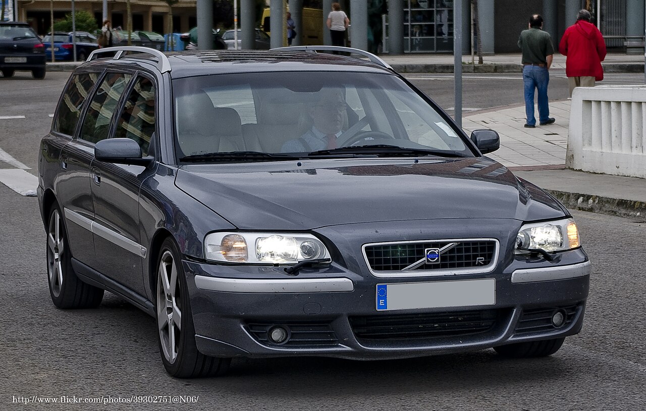 Volvo V70 R 2.5 T AWD