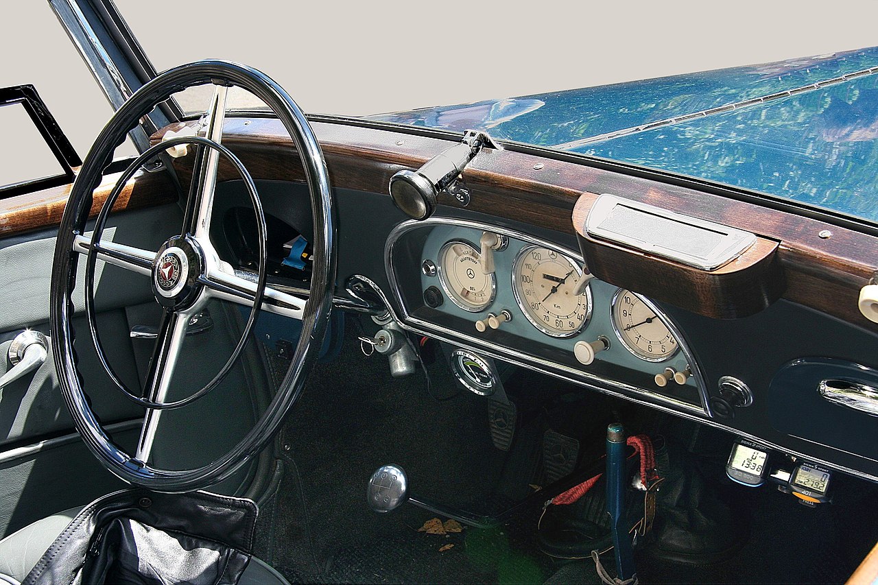 Mercedes-Benz 170 V W136