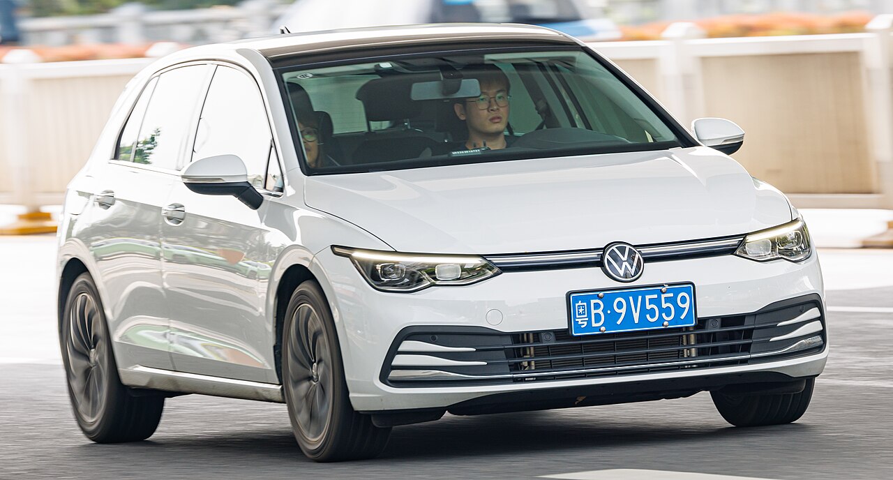 Volkswagen Golf VIII 1.5 TSI