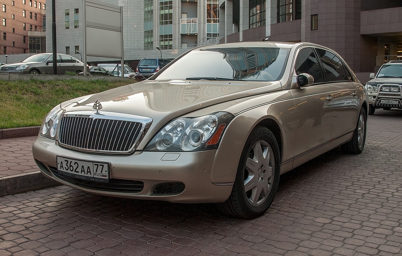 Maybach 62 W240