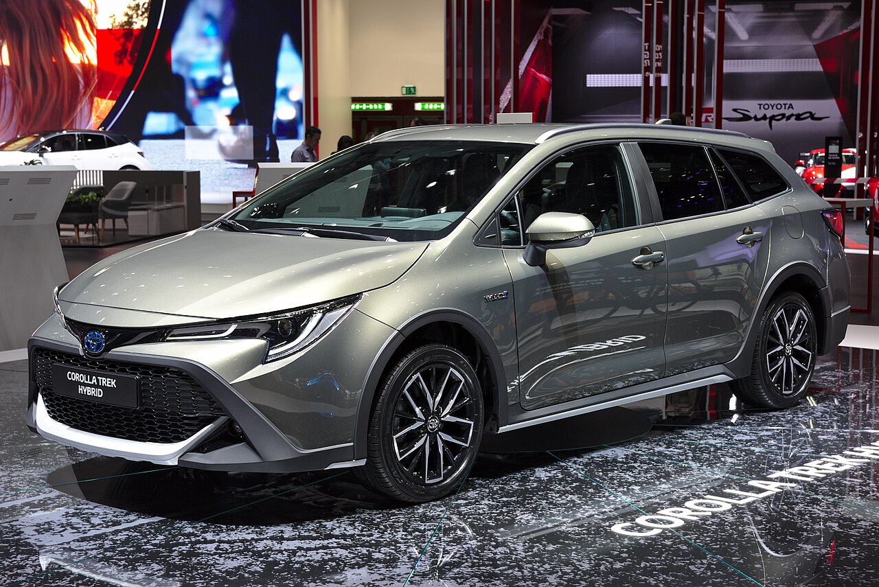 Toyota Corolla E210 1.8 Hybrid 2ZR-FXE