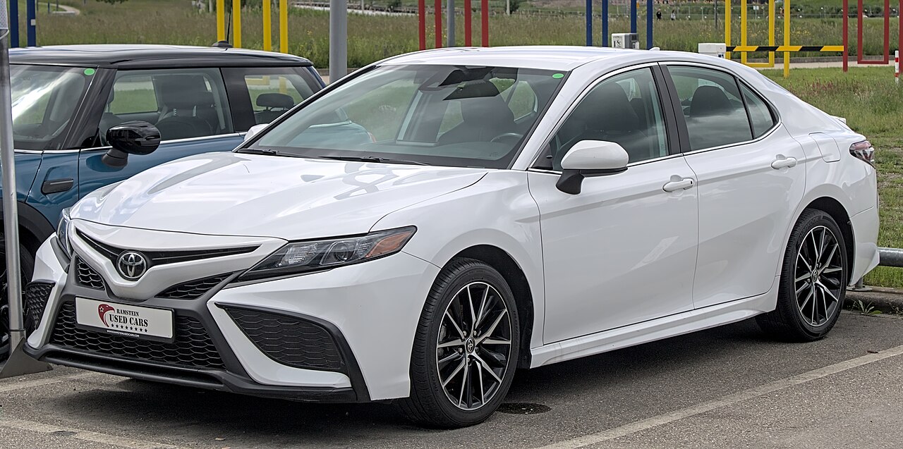 Toyota Camry XV70 2.5 Dynamic Force