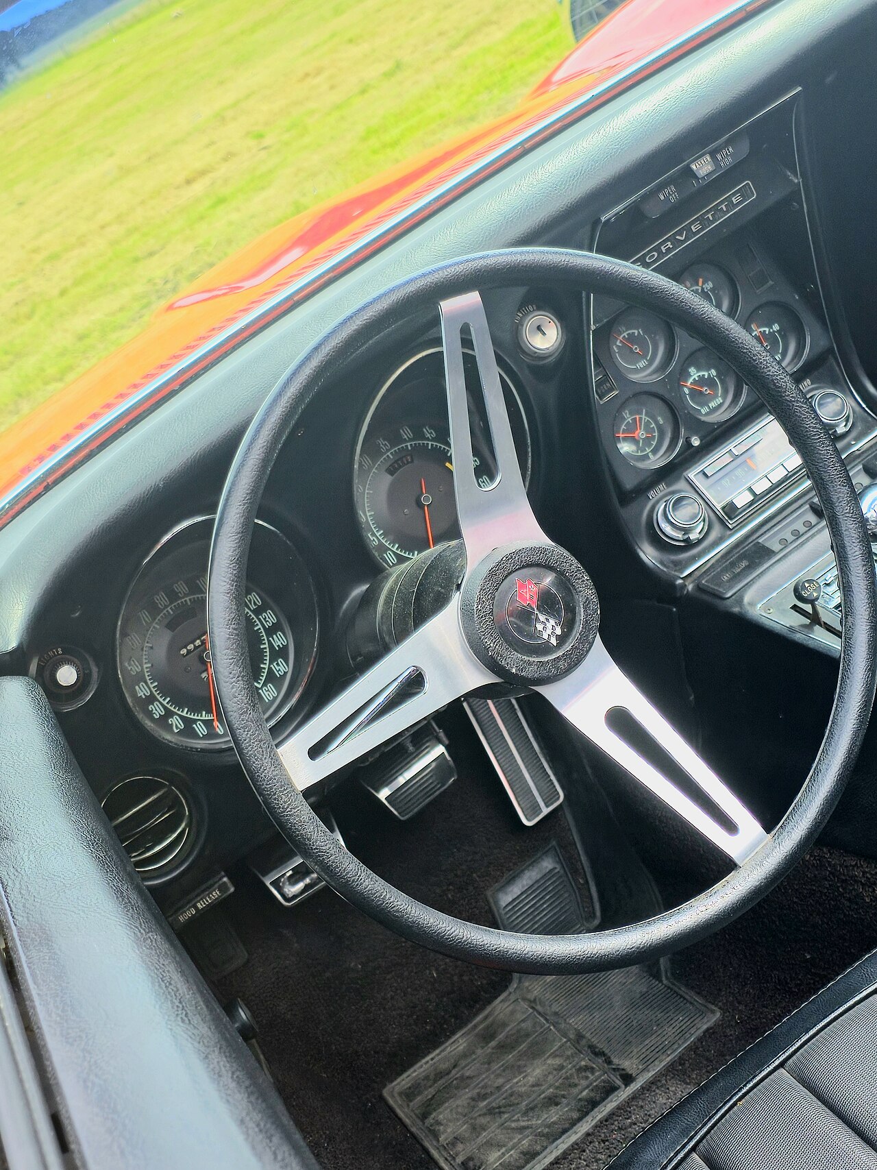 Chevrolet Corvette C3 Stingray 327
