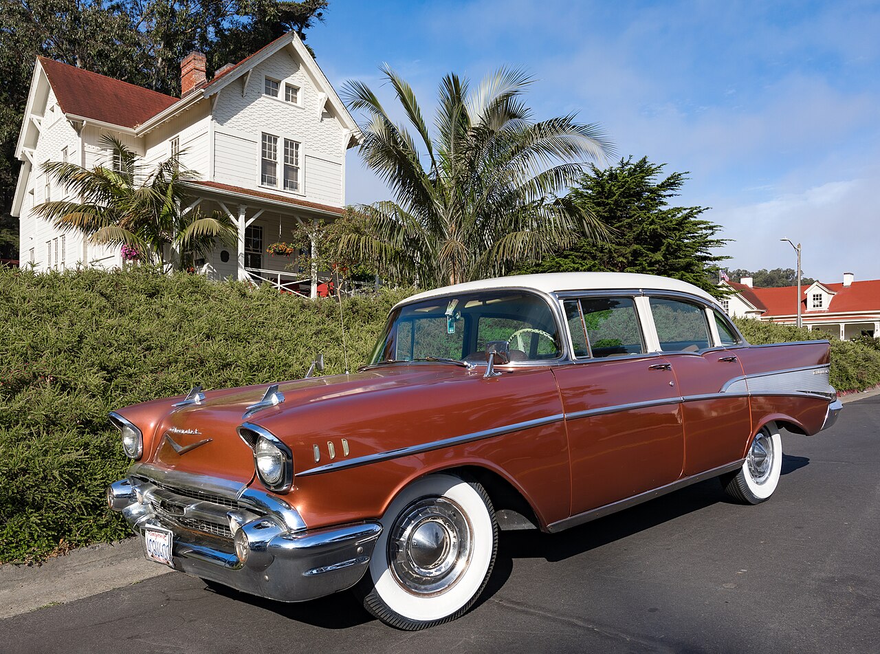 Chevrolet Bel Air 4-Door 283 Turbo-Fire
