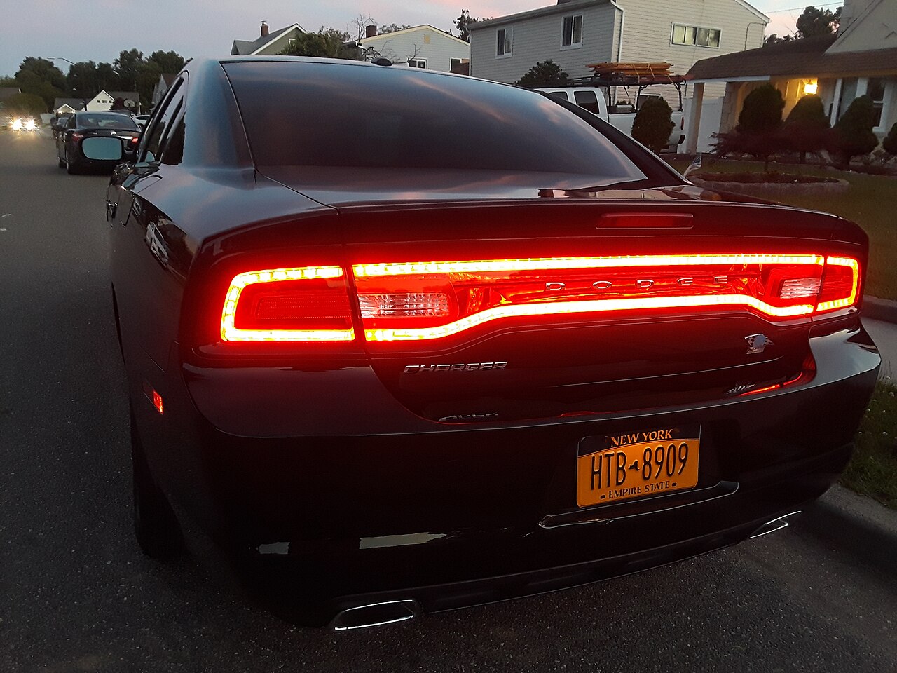 Dodge Charger R/T 5.7 HEMI LD