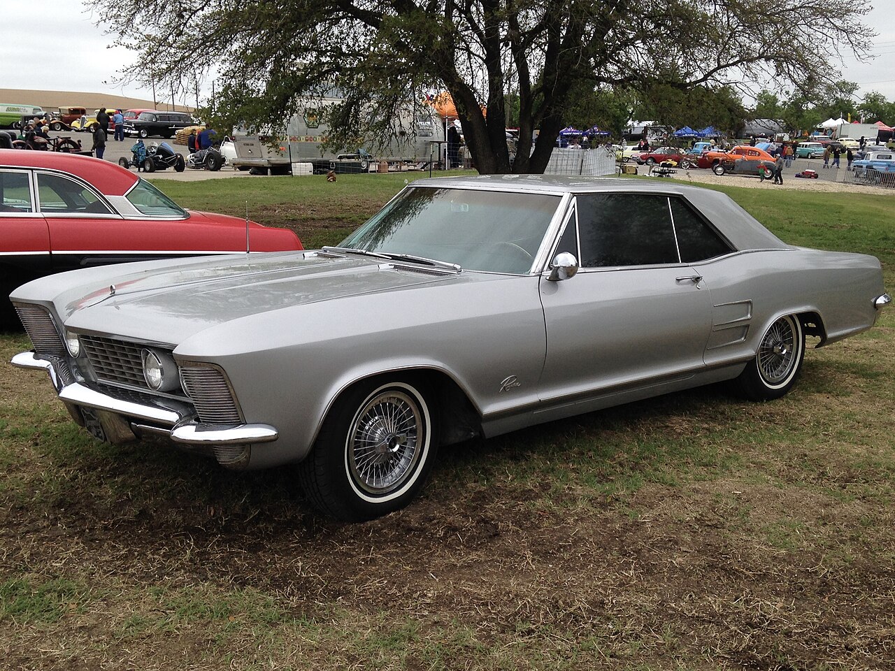 Buick Riviera 6.6 V8 401 Nailhead