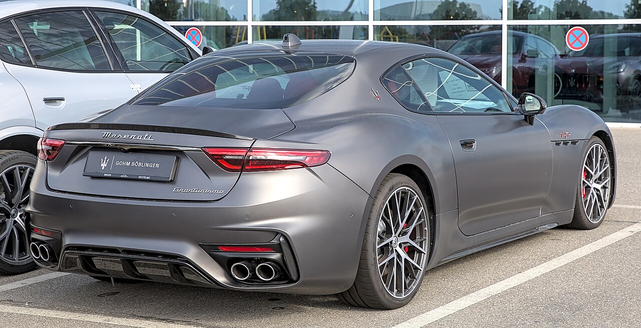 Maserati GranTurismo Trofeo Nettuno V6