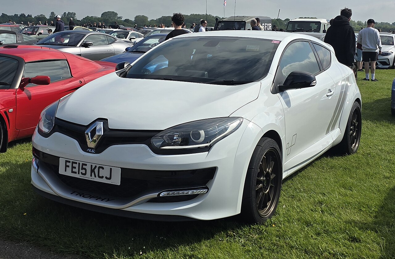 Renault Megane RS 225