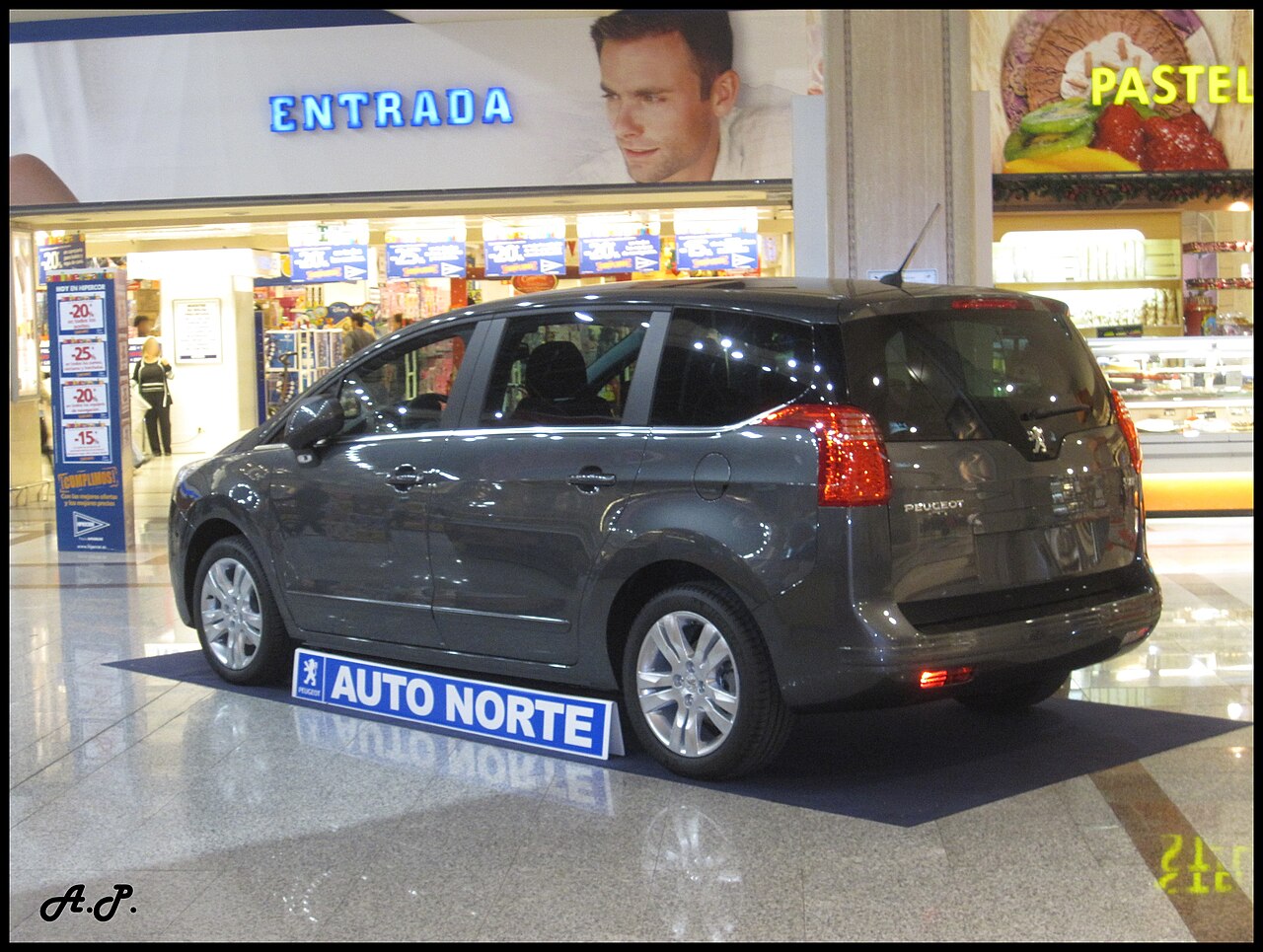 Peugeot 5008 1.6 THP gen 1