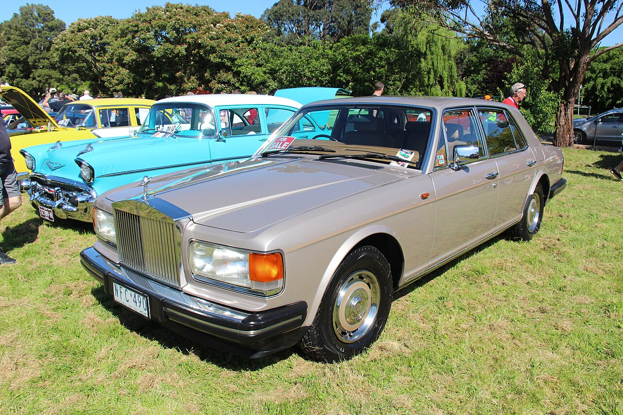 Rolls-Royce Silver Spirit