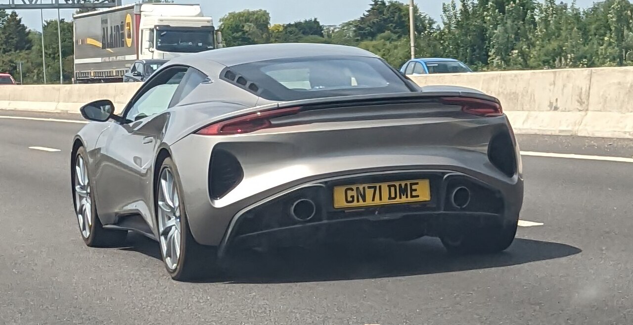 Lotus Emira V6