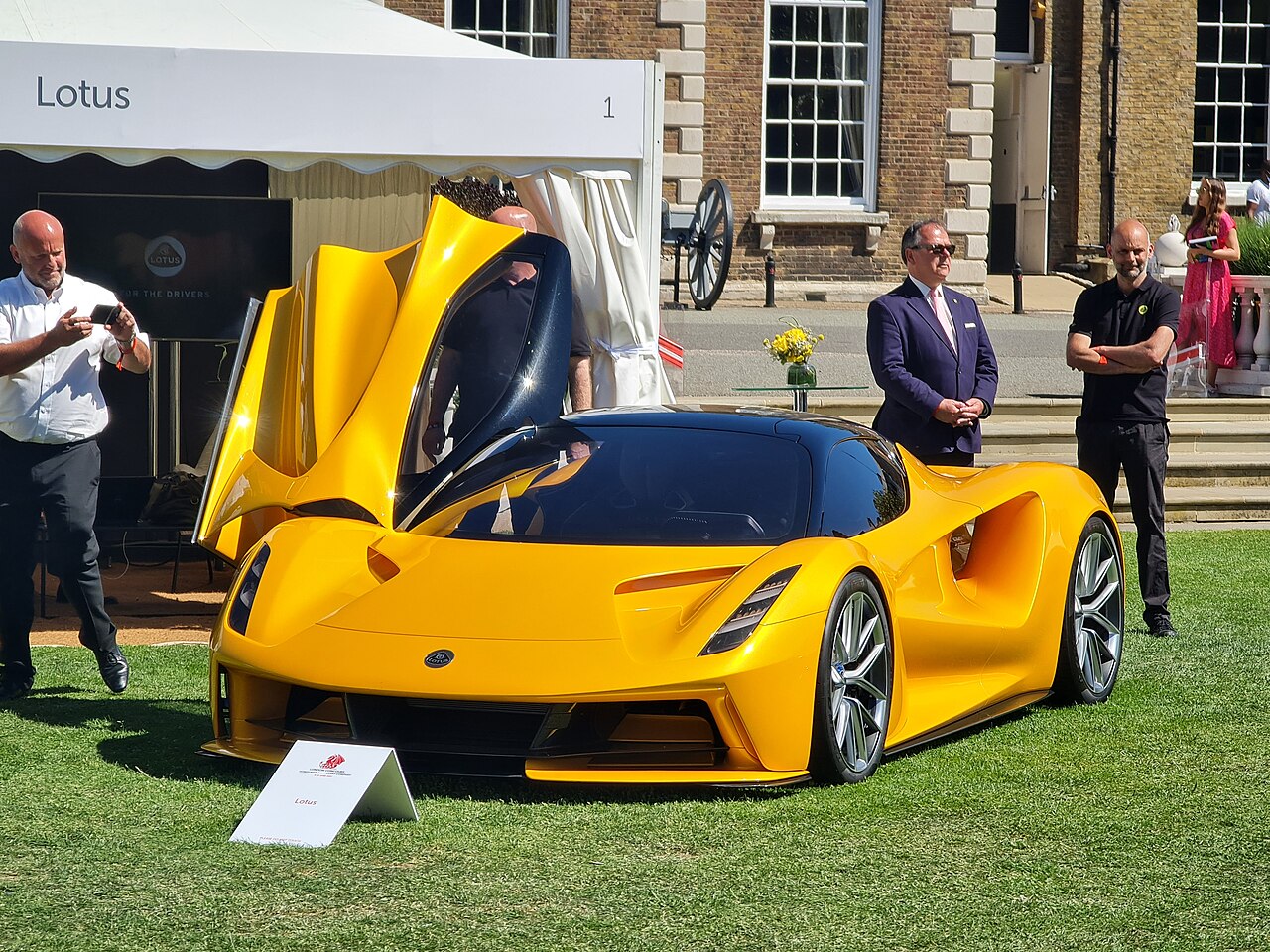 Lotus Evija