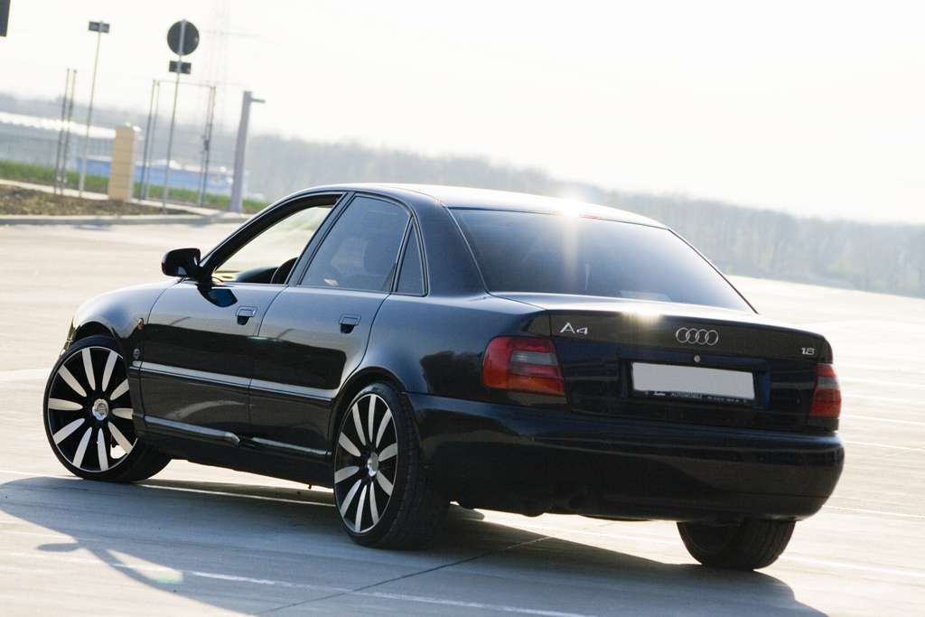 Audi A4 B5 2.4 V6