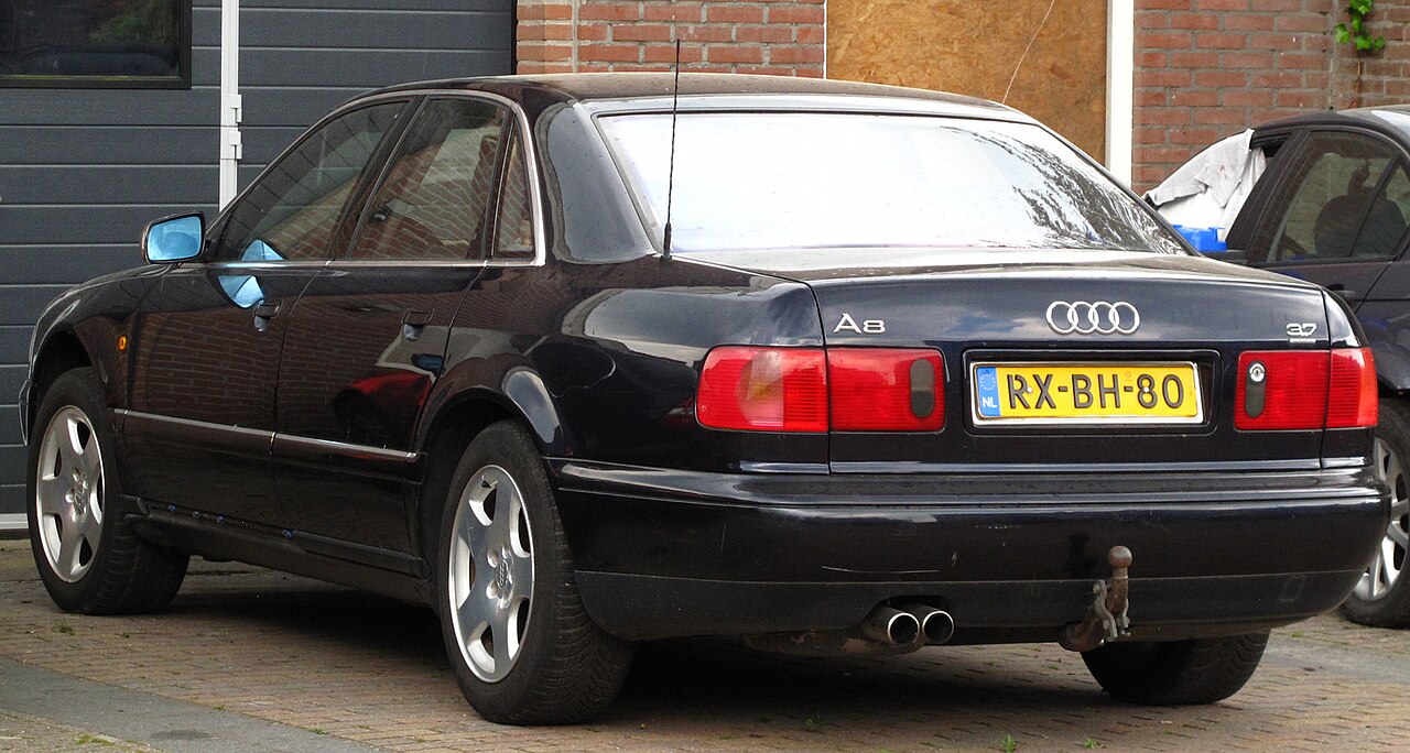 Audi A8 D2 2.5 TDI