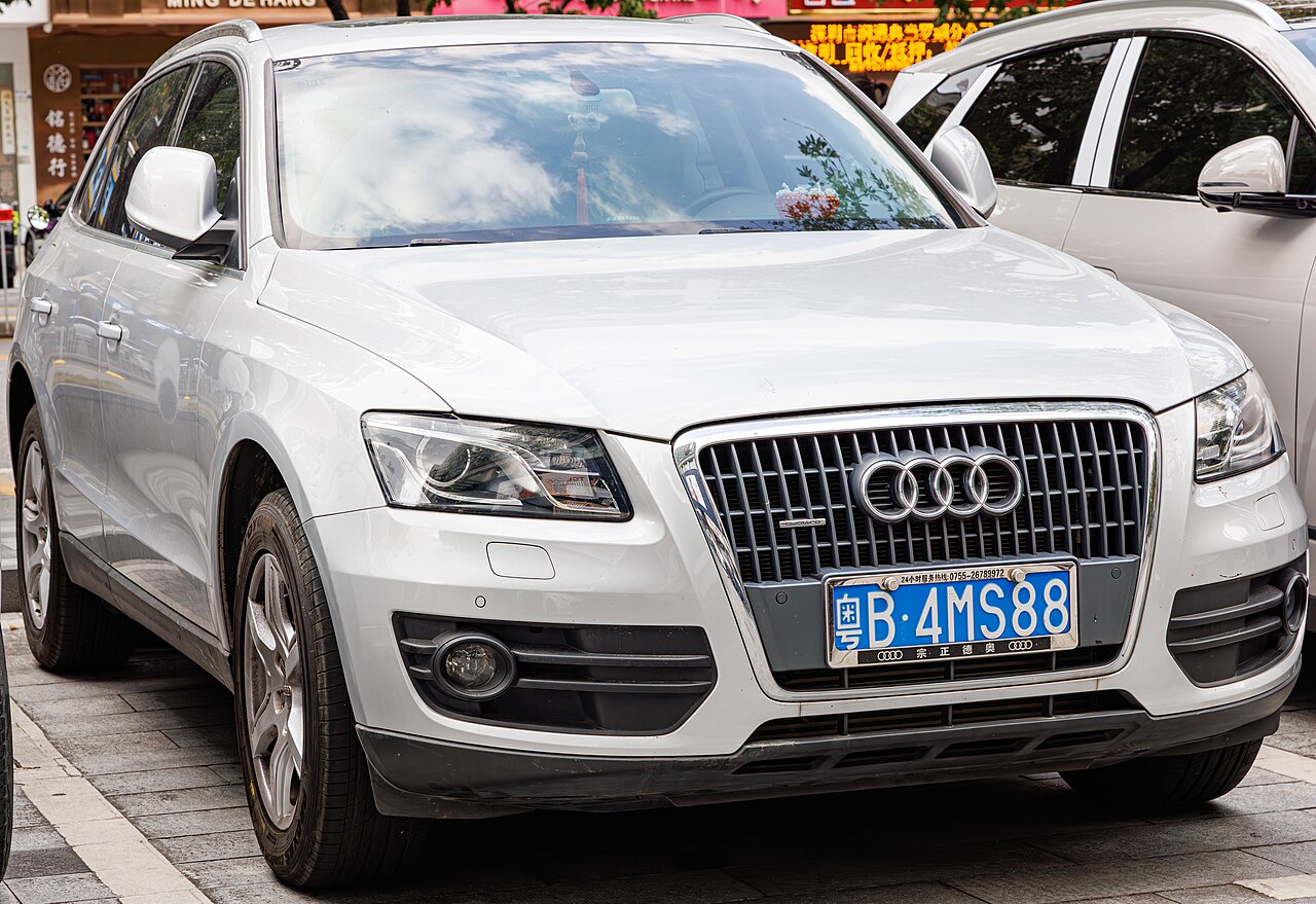 Audi Q5 8R 3.2 FSI quattro