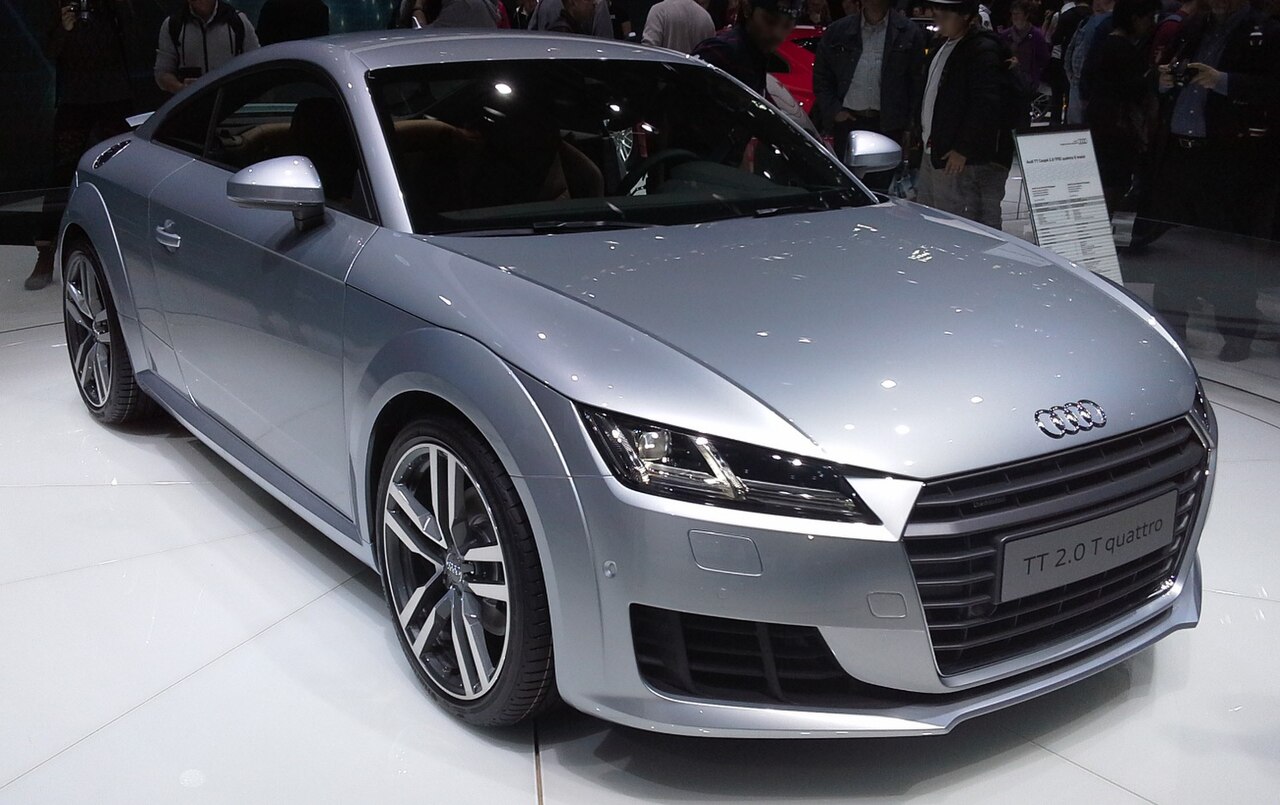 Audi TT 8S 2.0 TFSI quattro