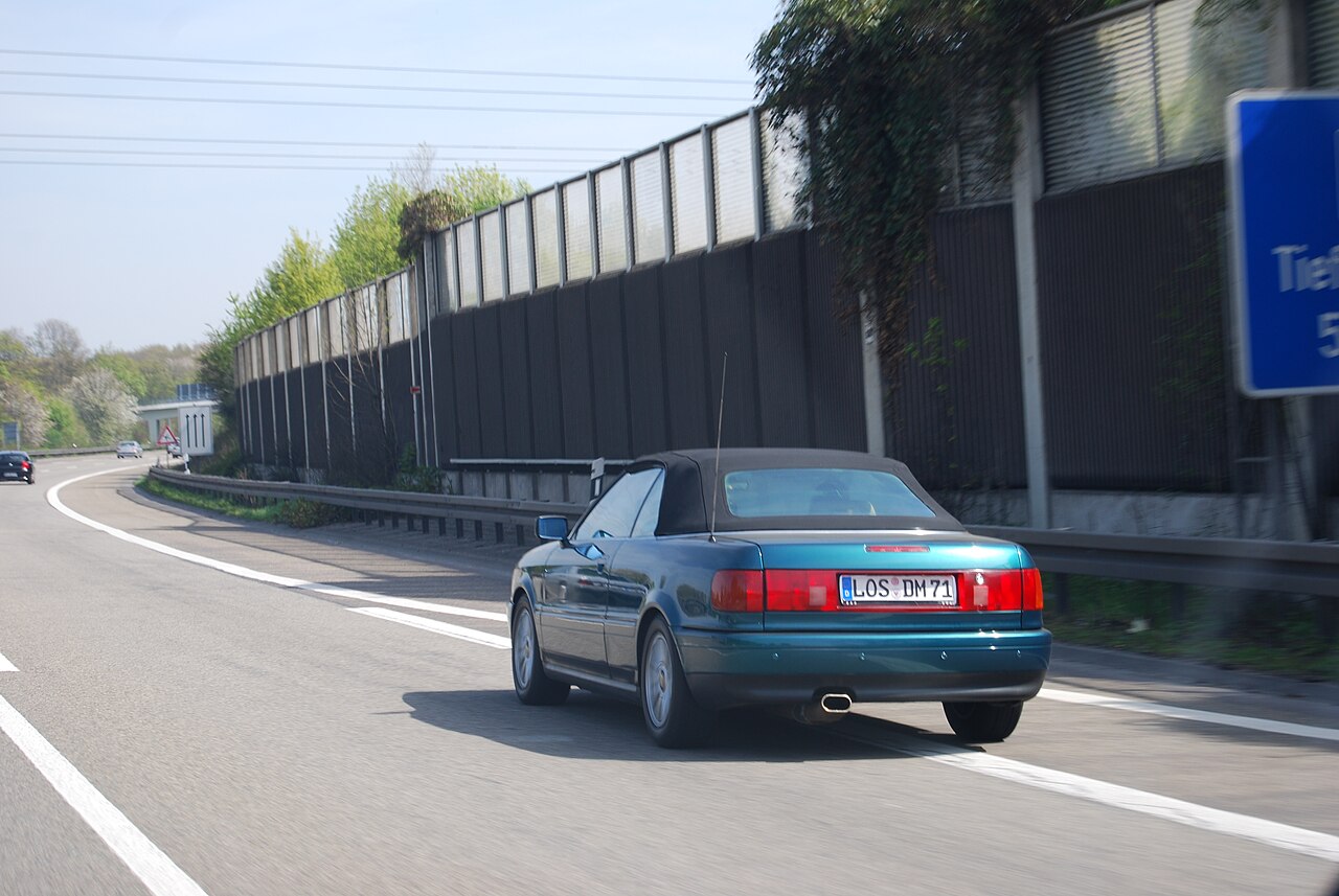 Audi Cabriolet 8G 2.0 E