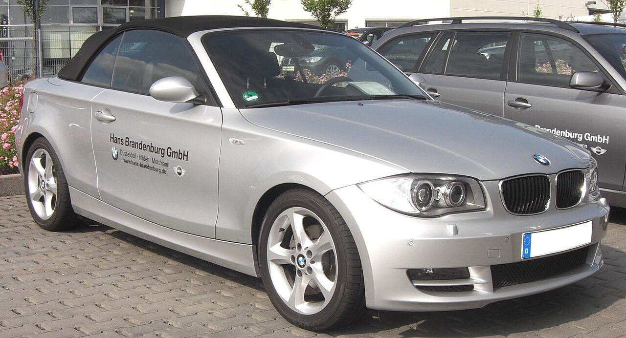 BMW 1er E88 135i