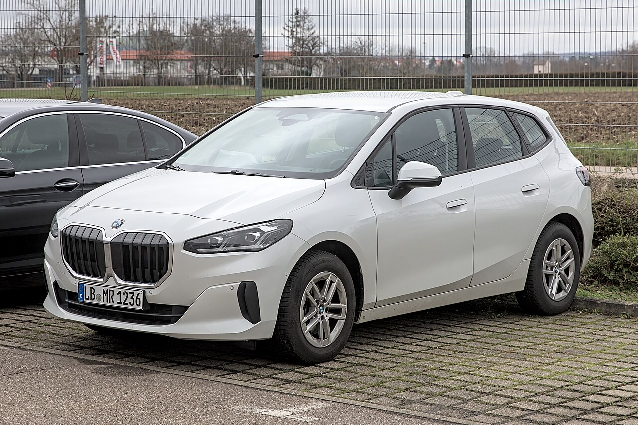 BMW 2er U06 218d