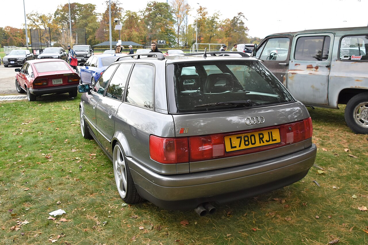Audi S2 2.2 Turbo