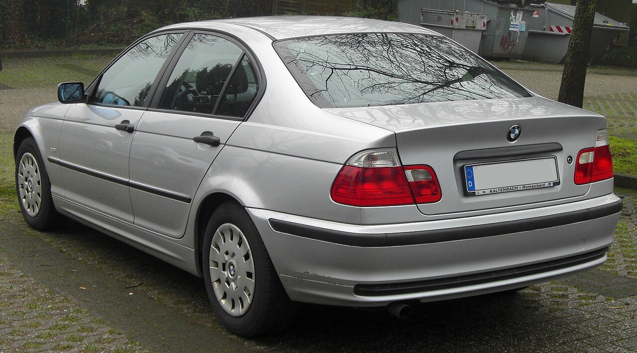 BMW 3er E46 323i
