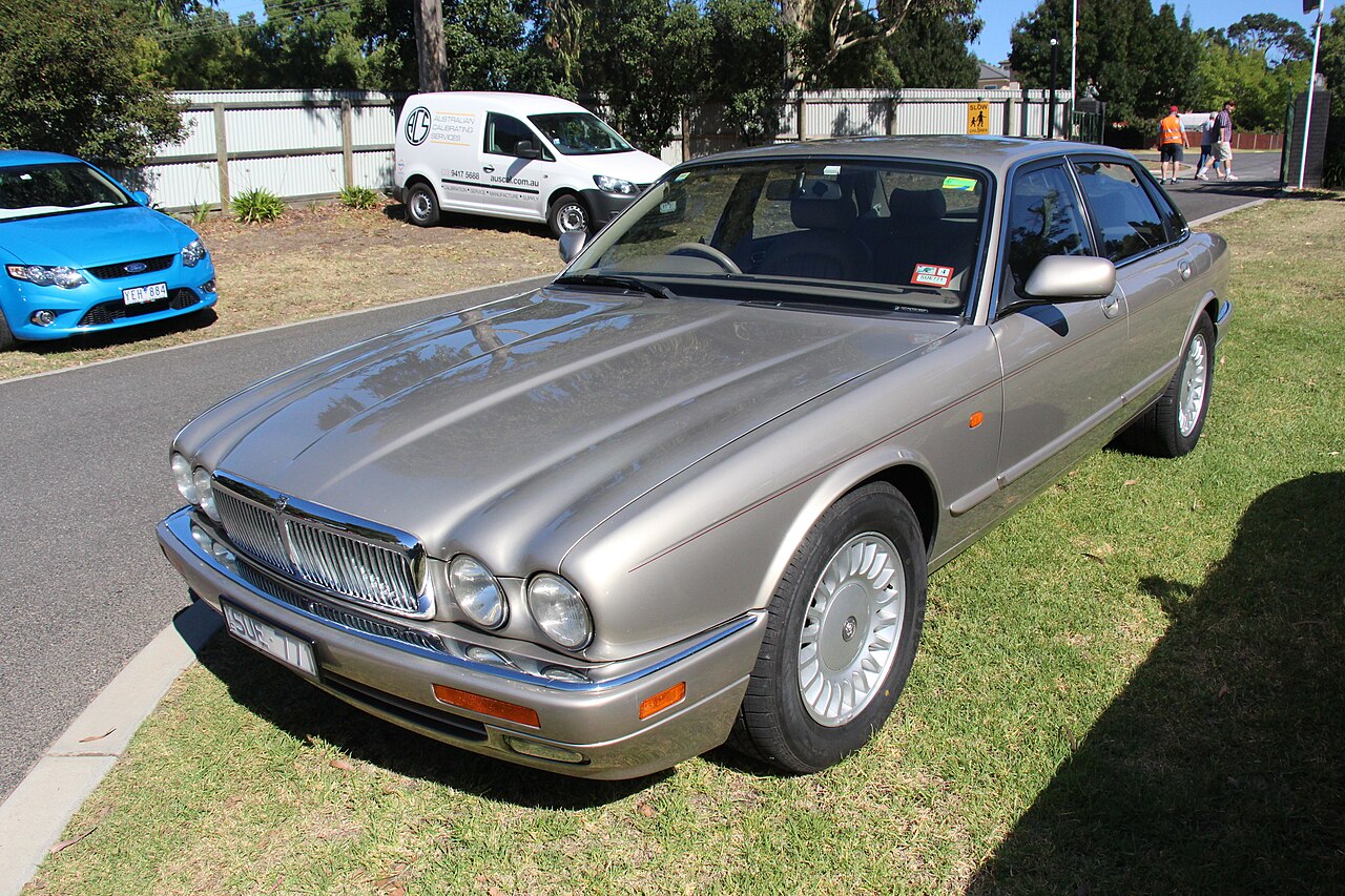 Jaguar XJR 4.0 SC
