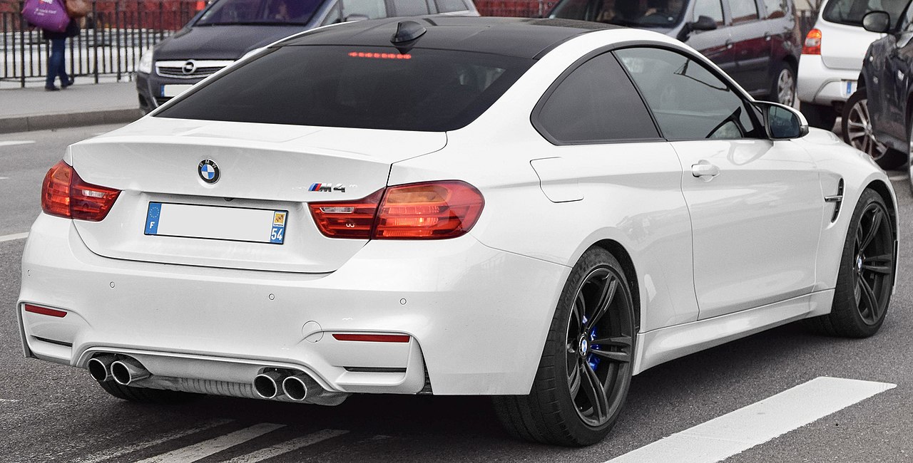 BMW M4 F82 GTS