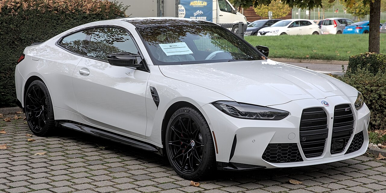 BMW M4 G82 CSL