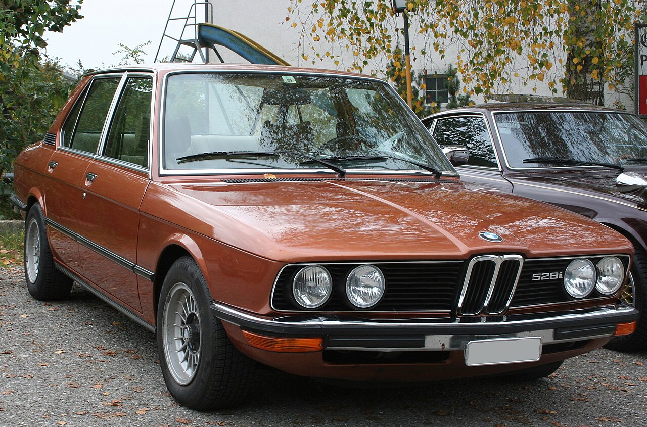 BMW 5er E12 528i 2.8