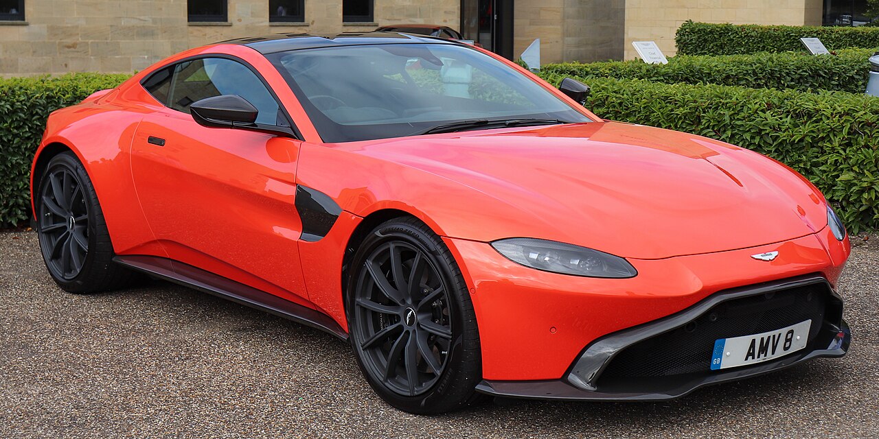 Aston Martin Vantage AMR 5.2T V8