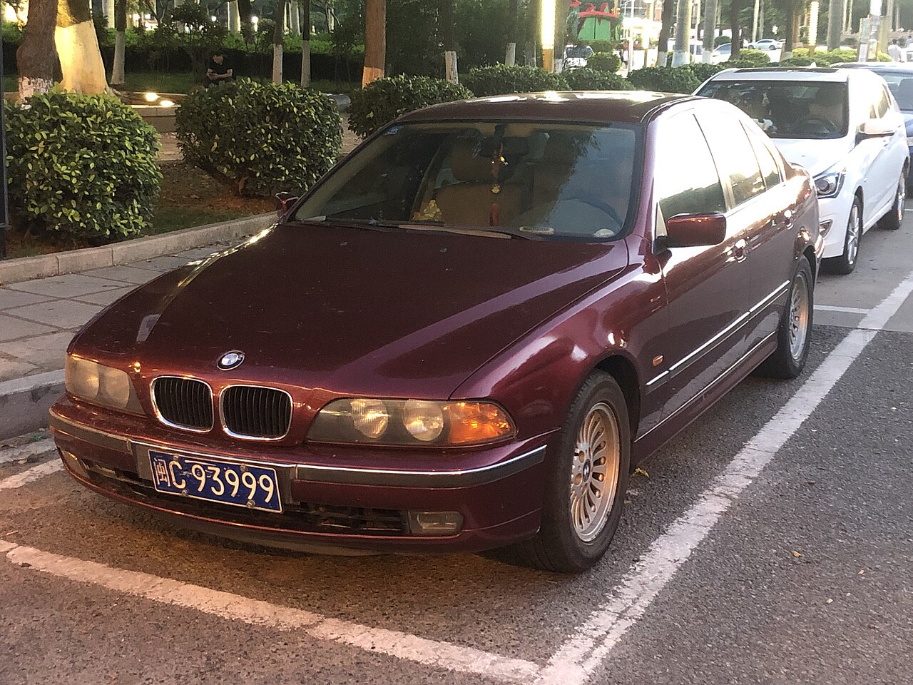 BMW 5er E39 528i 2.8