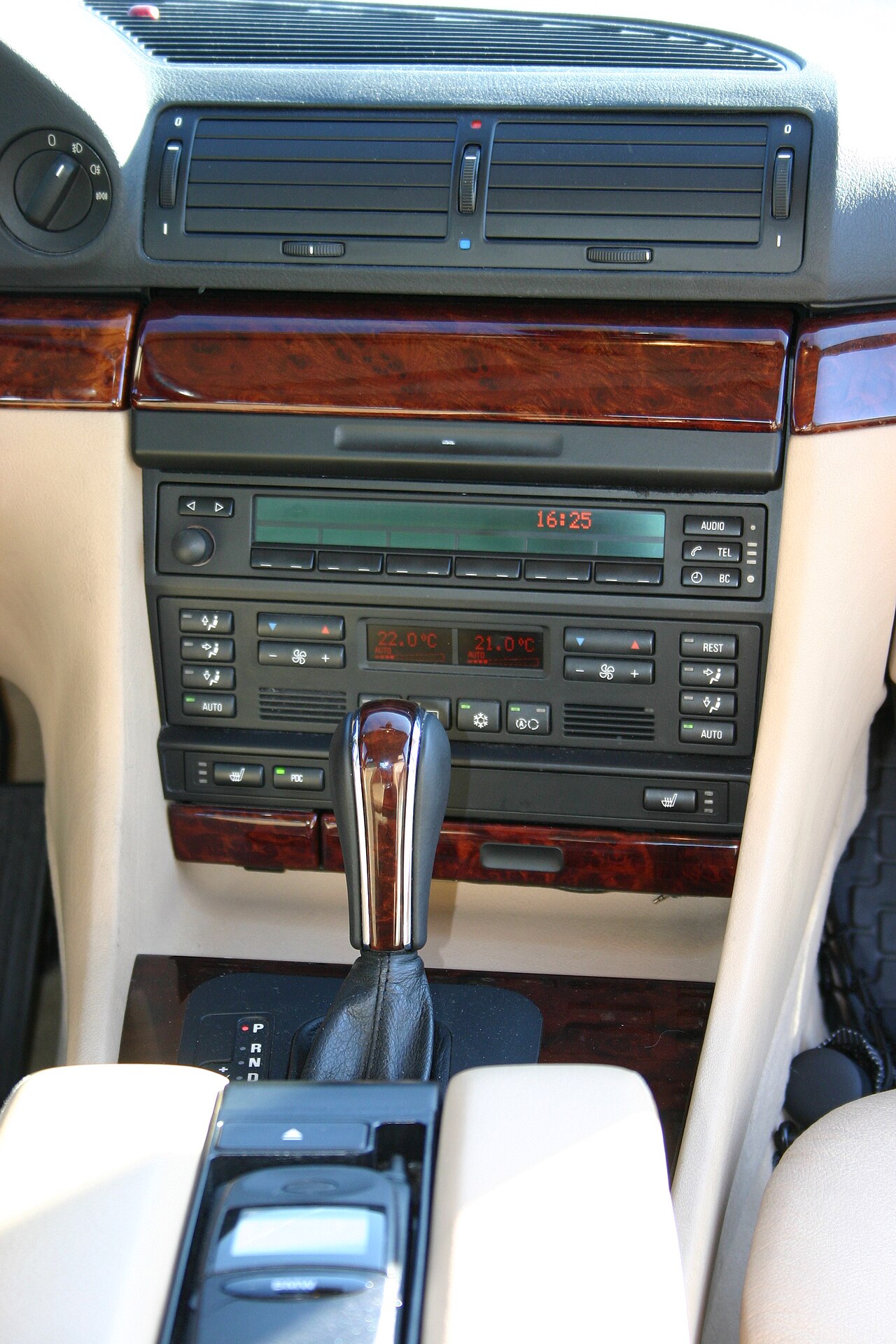 BMW 7er E38 730d