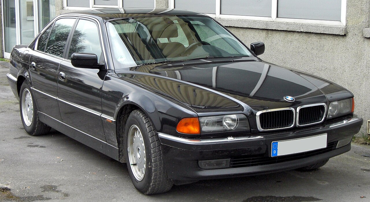 BMW 7er E38 740d V8
