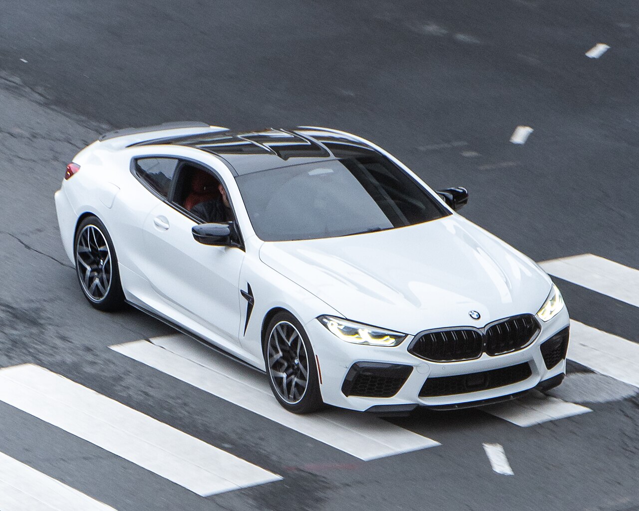 BMW M8 F92 V8