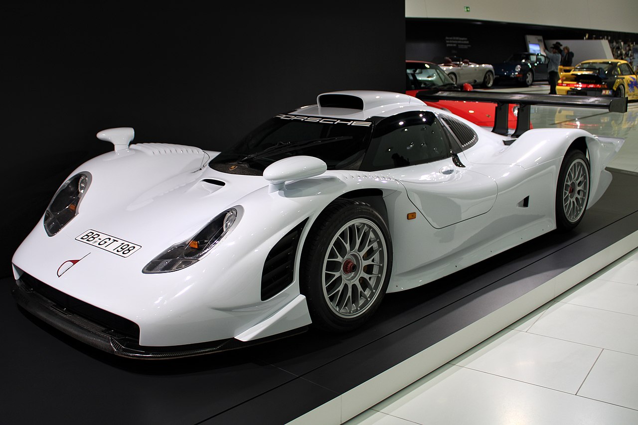 Porsche 911 GT1 3.2T
