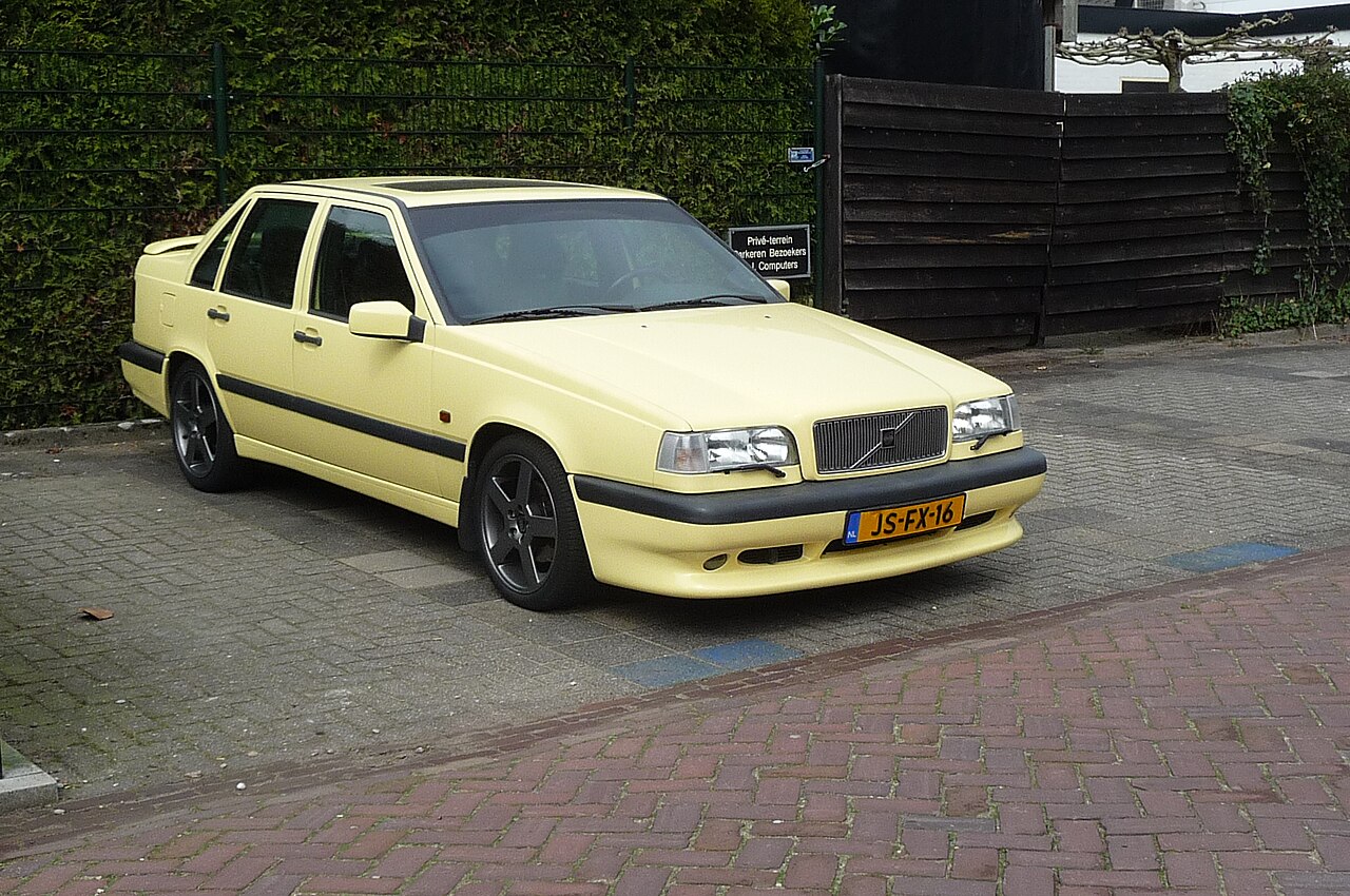 Volvo 850 T5-R 2.3T