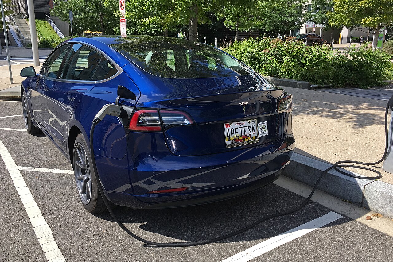 Tesla Model 3 Performance