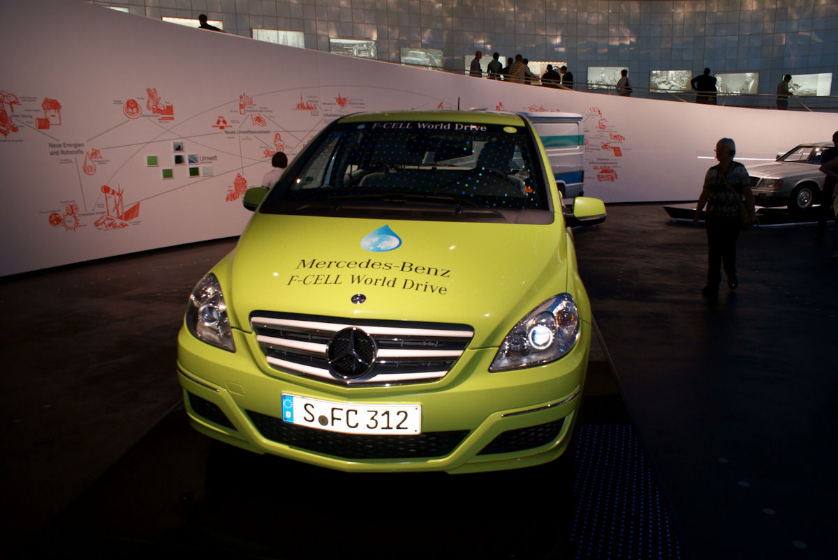 Mercedes-Benz B-Klasse B220 4MATIC W246