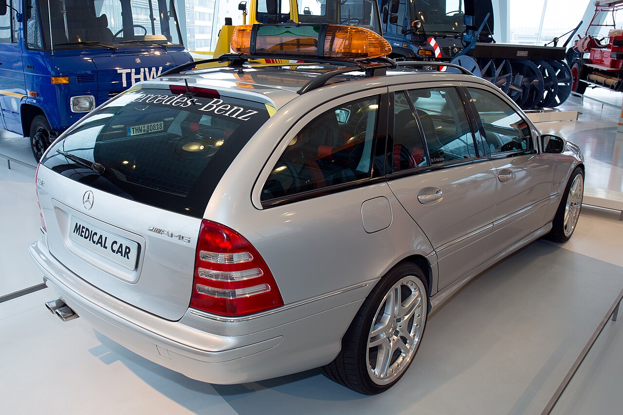 Mercedes-Benz C32 AMG W203