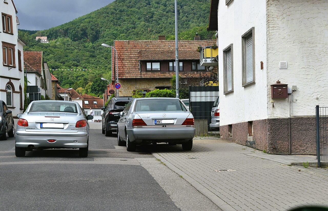 Mercedes-Benz E-Klasse 280E W124