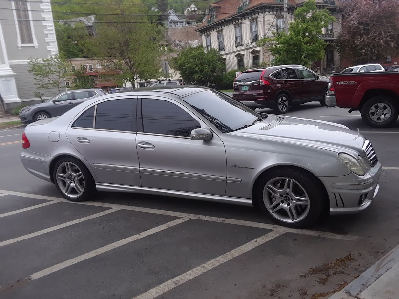 Mercedes-Benz E55 AMG W210