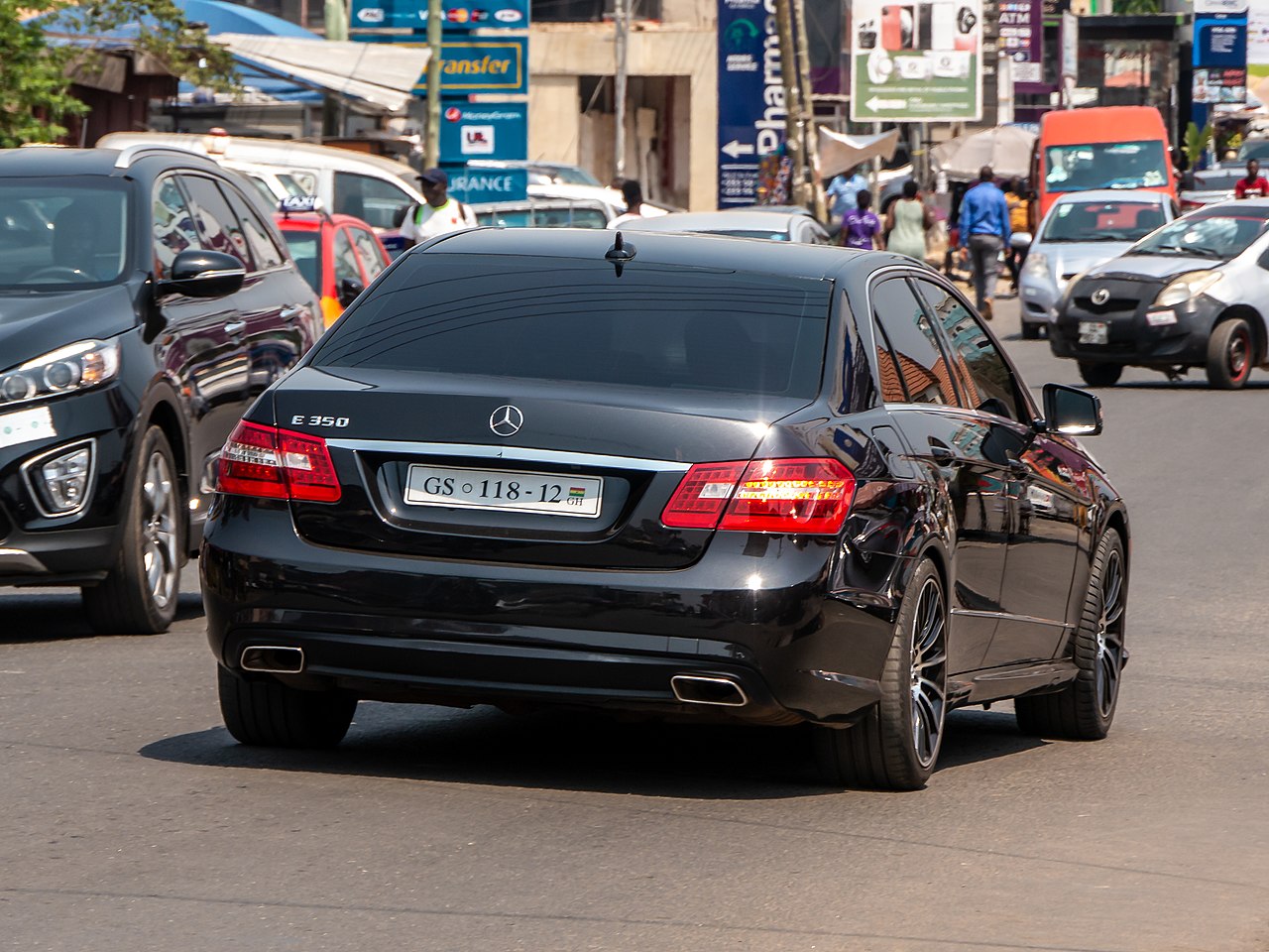 Mercedes-Benz E-Klasse E300 W213