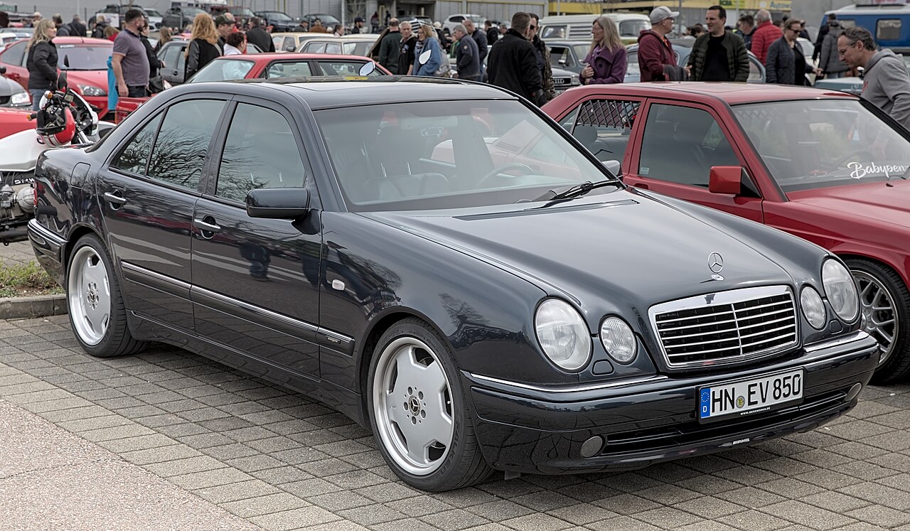 Mercedes-Benz S-Klasse S600 W220