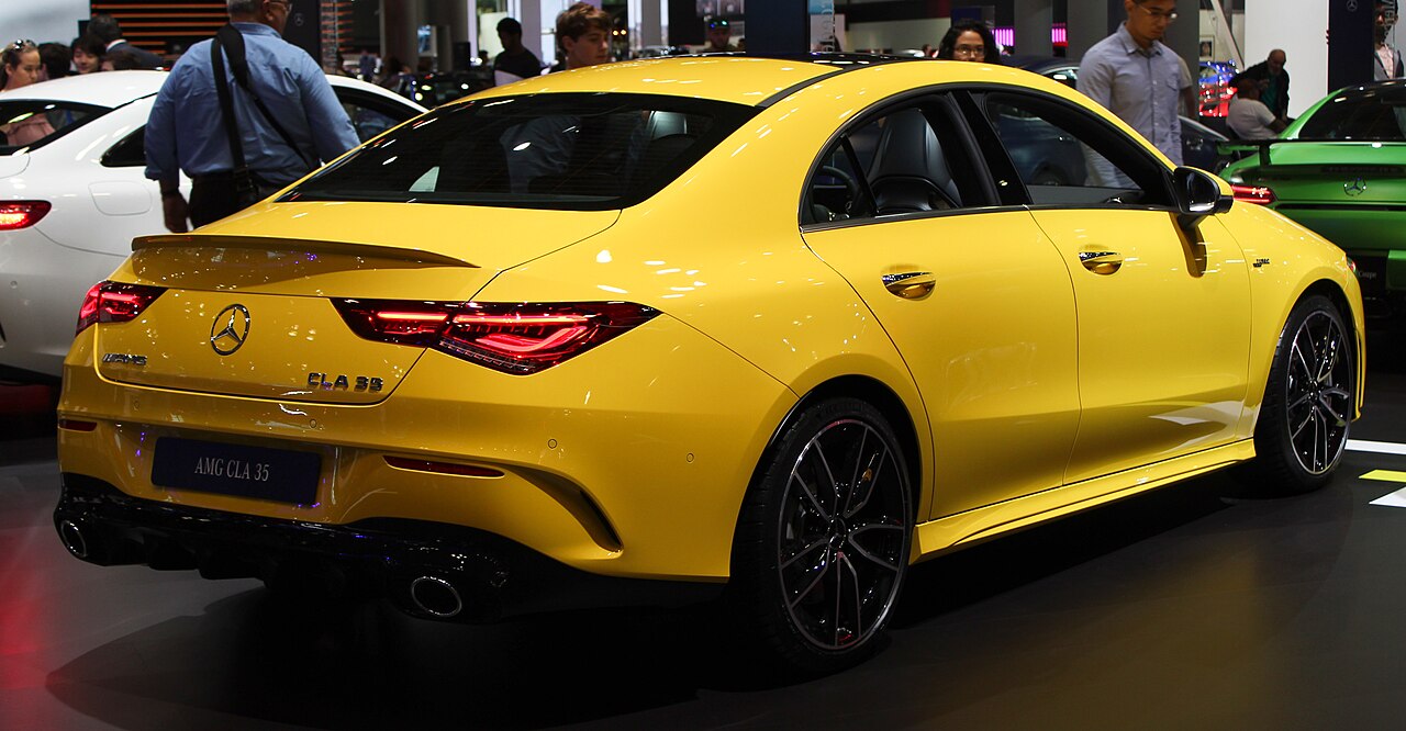 Mercedes-Benz CLA 35 AMG Mercedes-AMG CLA 35 4MATIC C118